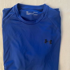 UA, men’s size M t-shirt
